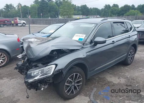 2020 Volkswagen Tiguan 2.0T Se/2.0T Se R-Line Black/2.0T Sel from USA, damaged, VIN 3VV2B7AX7LM055040